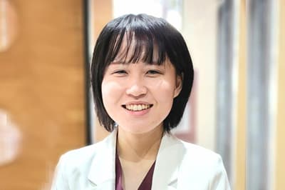 西村 瑠璃
